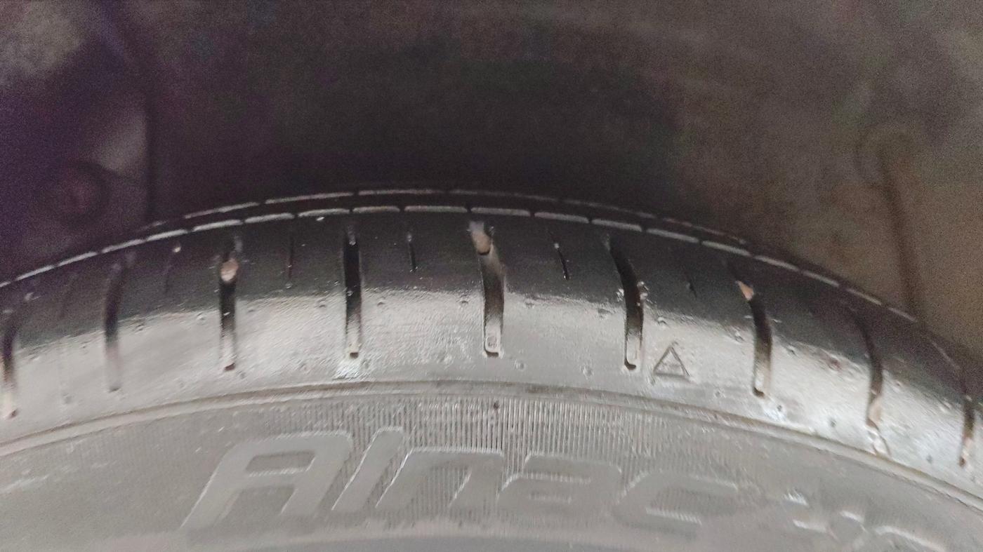 2013 Hyundai Verna FLUIDIC 1.6 VTVT SX, Petrol, Manual, 59,880 km, Right Rear Tyre Tread