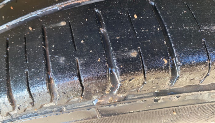 2020 Maruti Baleno DELTA PETROL 1.2, Petrol, Manual, 91,856 km, Left Front Tyre Tread