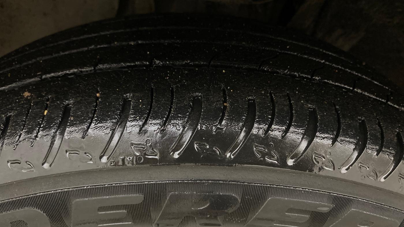 2022 Nissan MAGNITE XV PREMIUM TURBO CVT, Petrol, Automatic, 58,106 km, Left Front Tyre Tread