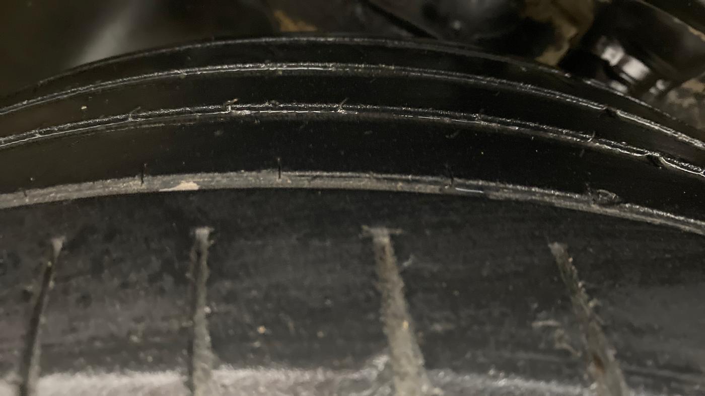 2016 Hyundai Elite i20 ASTA 1.2 (O), Petrol, Manual, 39,095 km, Left Front Tyre Tread