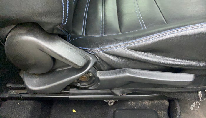 2016 Maruti Baleno ZETA PETROL 1.2, Petrol, Manual, 97,811 km, Driver Side Adjustment Panel