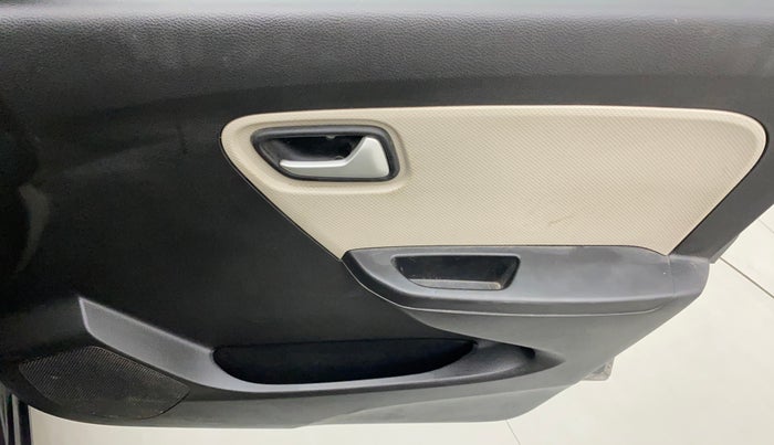 2019 Maruti Alto LXI, Petrol, Manual, 27,896 km, Driver Side Door Panels Control
