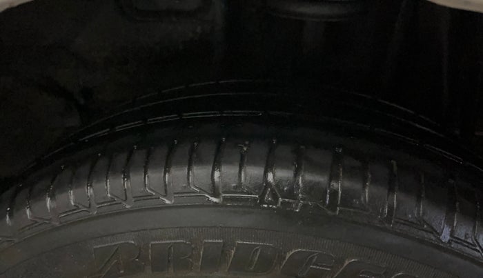 2020 Tata Tiago XE 1.2 REVOTRON, CNG, Manual, 44,053 km, Left Rear Tyre Tread