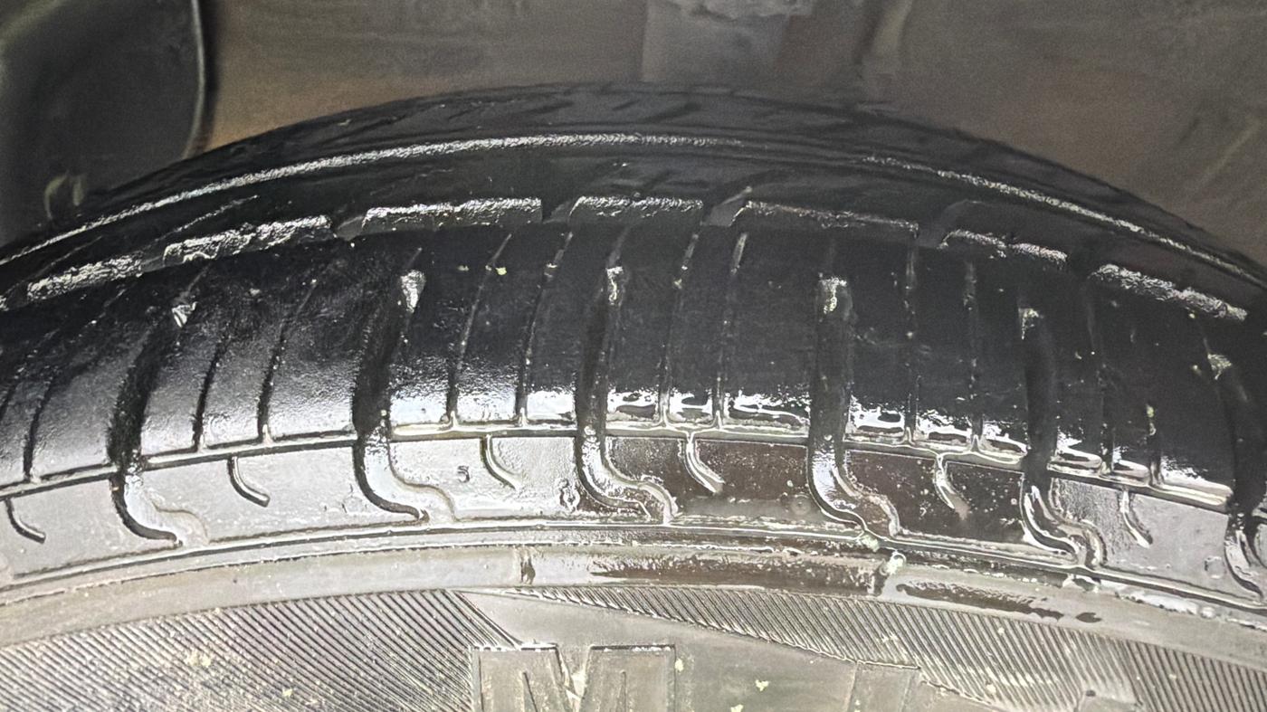 2018 Hyundai Grand i10 ASTA 1.2 KAPPA VTVT, Petrol, Manual, 46,806 km, Left Front Tyre Tread