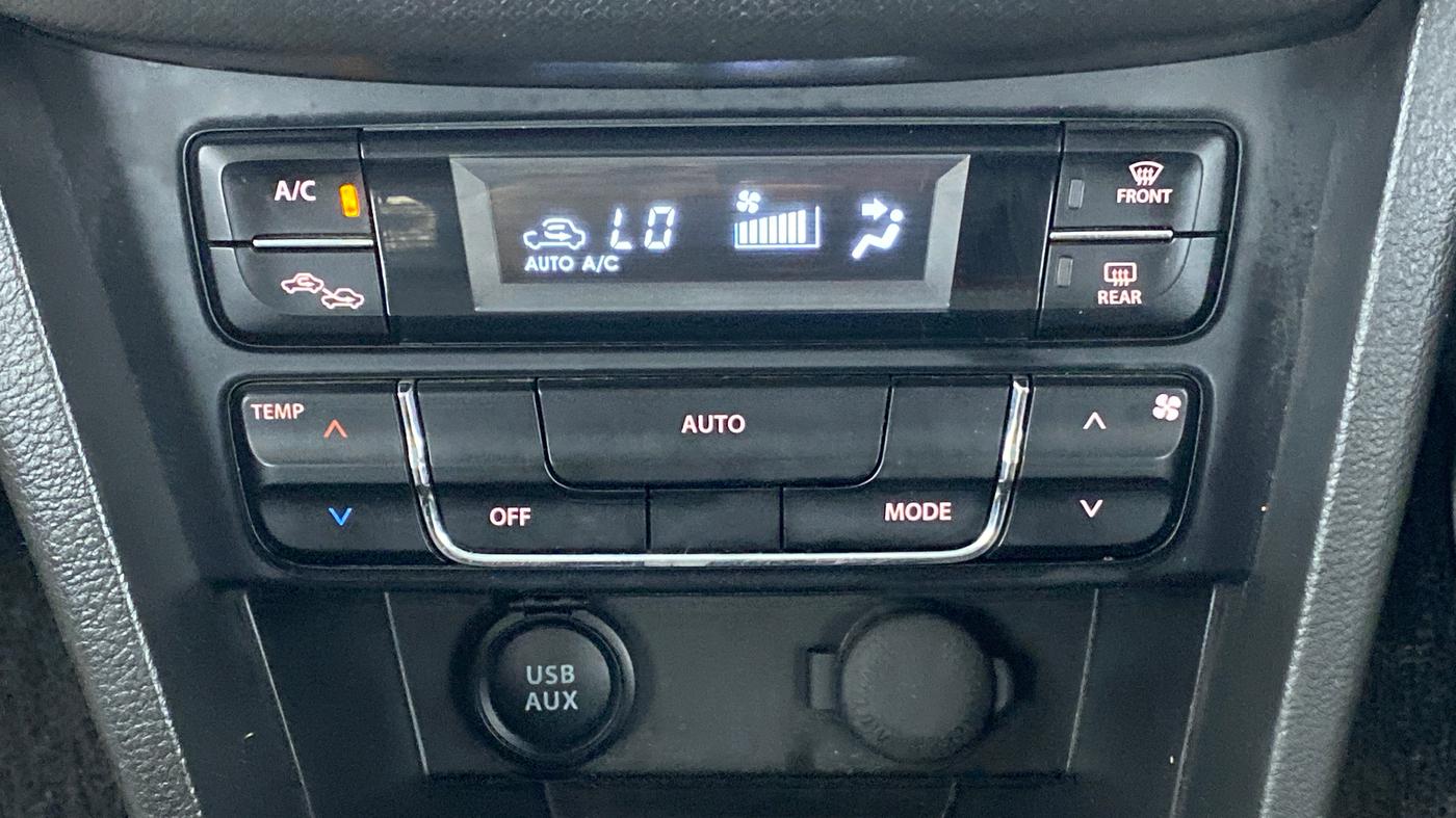 2020 Maruti Vitara Brezza VXI, Petrol, Manual, 53,238 km, Automatic Climate Control