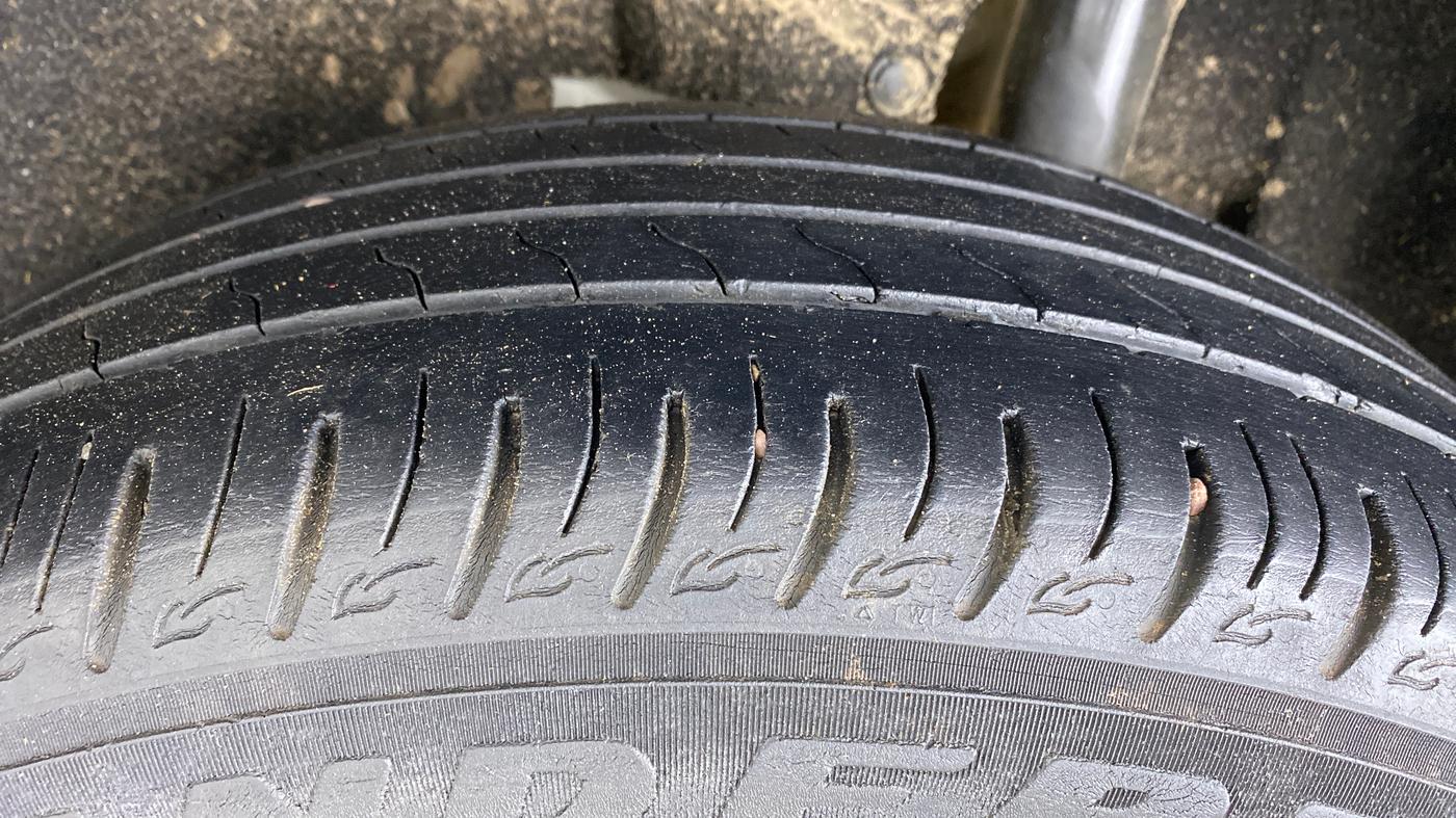 2020 Maruti Vitara Brezza VXI, Petrol, Manual, 53,238 km, Left Rear Tyre Tread