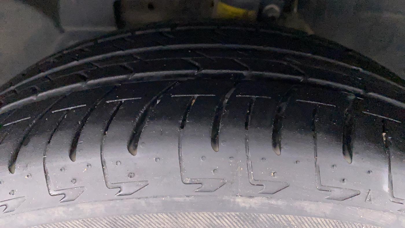 2018 Ford Ecosport 1.5 TDCI TITANIUM PLUS, Diesel, Manual, 67,312 km, Left Front Tyre Tread