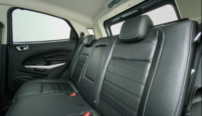 2018 Ford Ecosport 1.5 TDCI TITANIUM PLUS, Diesel, Manual, 67,312 km, Right Side Rear Door Cabin