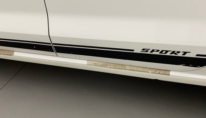 2018 Volkswagen Vento HIGHLINE PLUS 1.2 AT 16 ALLOY, Petrol, Automatic, 30,593 km, Left running board - Minor scratches