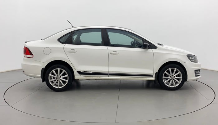 2018 Volkswagen Vento HIGHLINE PLUS 1.2 AT 16 ALLOY, Petrol, Automatic, 30,593 km, Right Side View