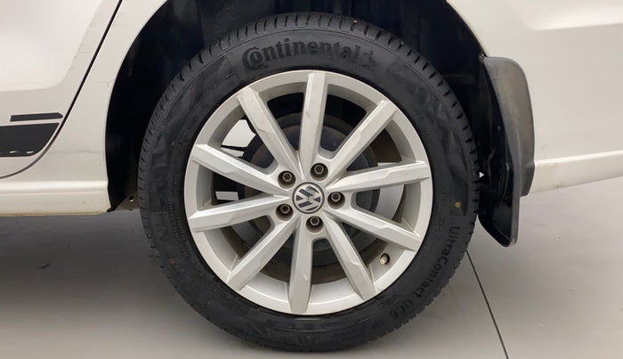 2018 Volkswagen Vento HIGHLINE PLUS 1.2 AT 16 ALLOY, Petrol, Automatic, 30,593 km, Left Rear Wheel
