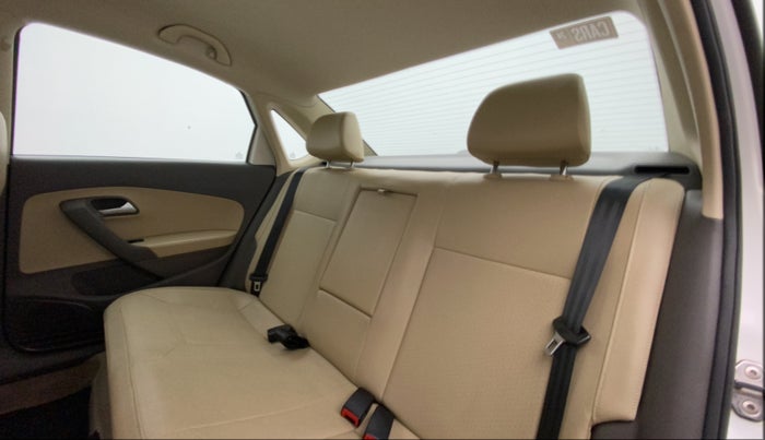 2018 Volkswagen Vento HIGHLINE PLUS 1.2 AT 16 ALLOY, Petrol, Automatic, 30,593 km, Right Side Rear Door Cabin
