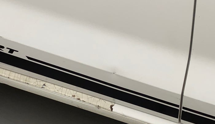 2018 Volkswagen Vento HIGHLINE PLUS 1.2 AT 16 ALLOY, Petrol, Automatic, 30,593 km, Right rear door - Slightly dented