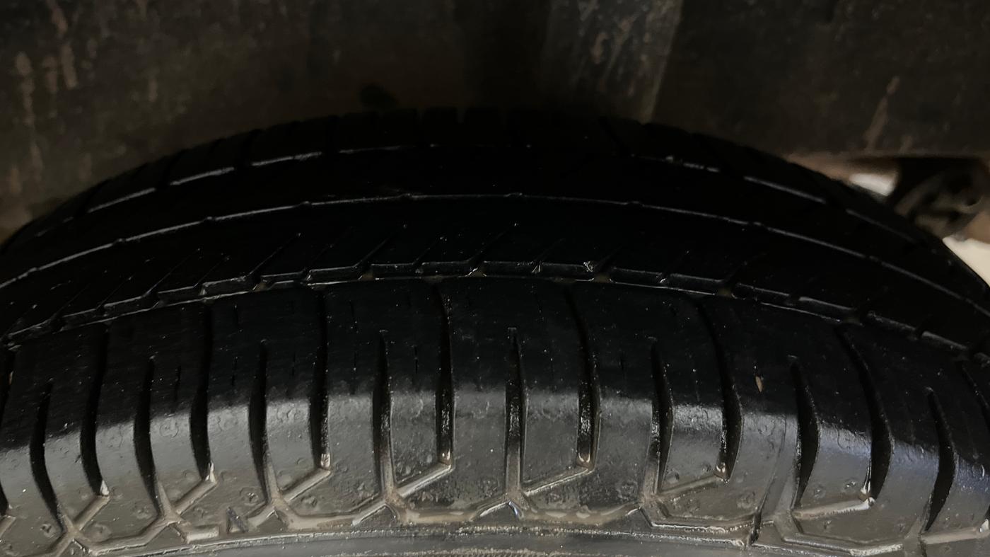 2016 Renault Kwid RXT 0.8, Petrol, Manual, 73,497 km, Left Rear Tyre Tread
