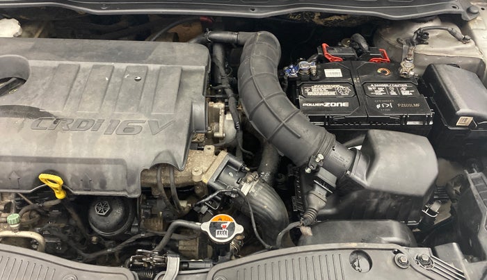 2014 Hyundai Elite i20 SPORTZ 1.4 CRDI, Diesel, Manual, 1,37,256 km, Engine View - Left