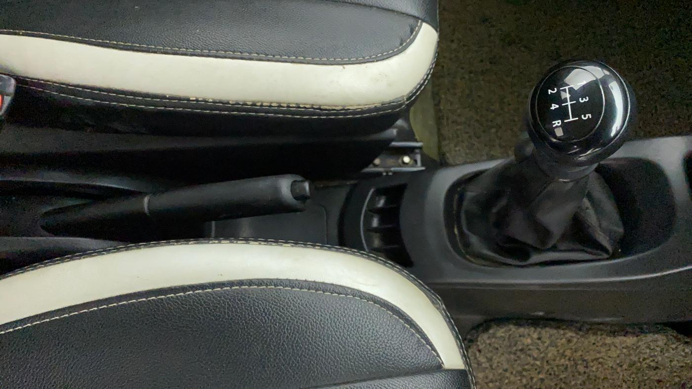 2018 Maruti Wagon R 1.0 LXI CNG, CNG, Manual, 35,425 km, Gear Lever