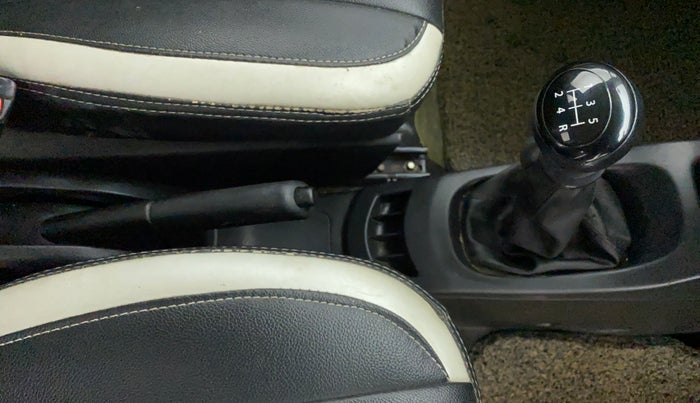 2018 Maruti Wagon R 1.0 LXI CNG, CNG, Manual, 35,425 km, Gear Lever