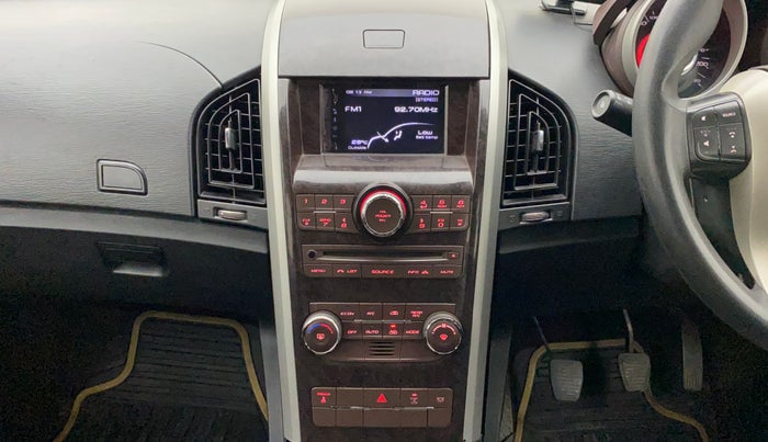 2014 Mahindra XUV500 W6, Diesel, Manual, 1,33,365 km, Air Conditioner