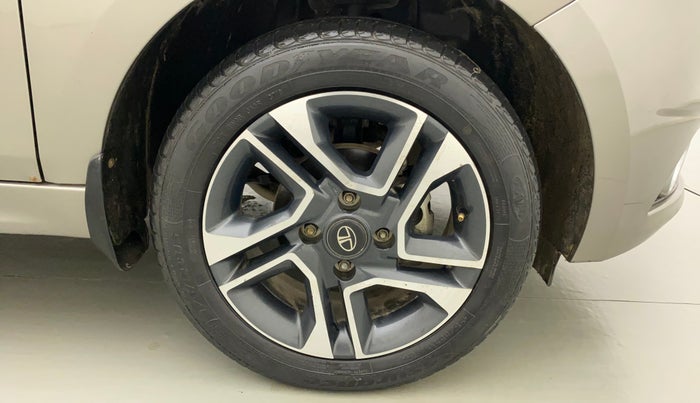 2018 Tata TIGOR XZ PLUS PETROL, Petrol, Manual, 45,842 km, Right Front Wheel
