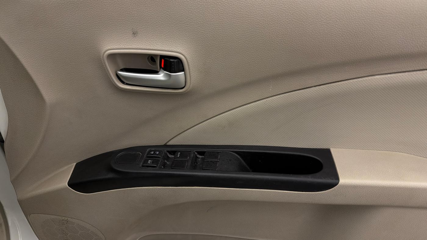 2019 Maruti Celerio VXI AMT, Petrol, Automatic, 69,304 km, Driver Side Door Panels Control