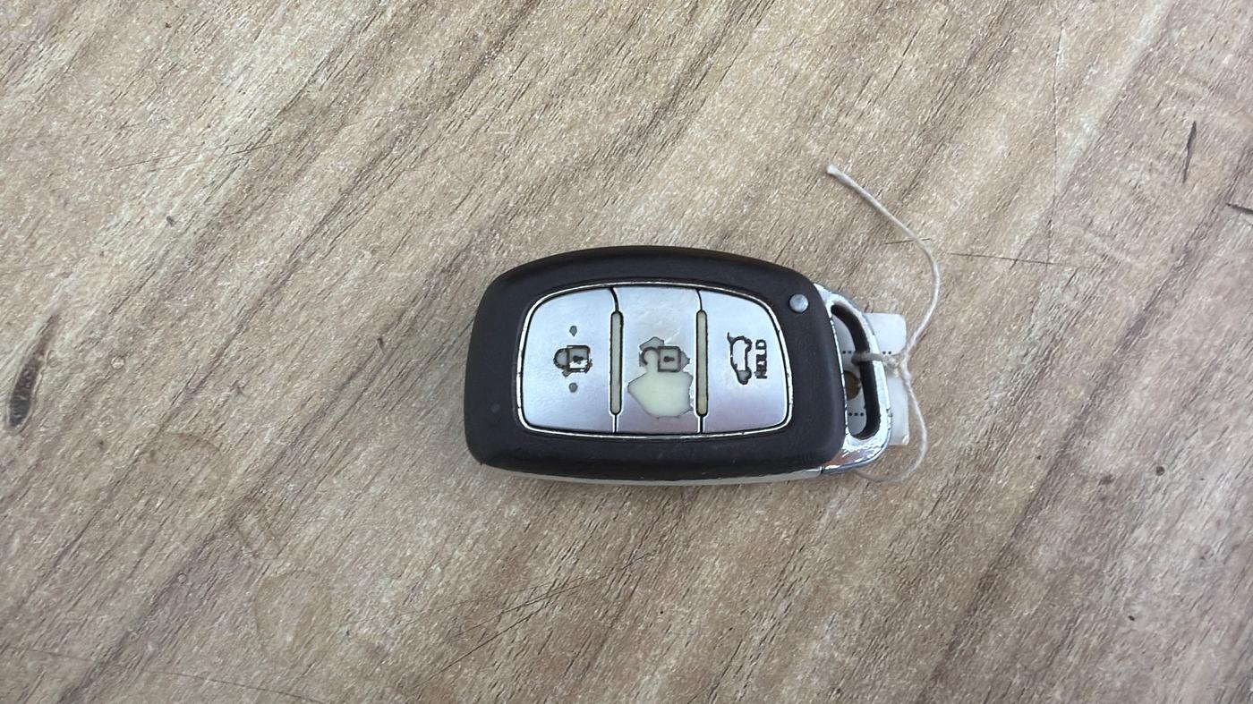 2015 Hyundai i20 Active 1.2 SX, Petrol, Manual, 76,929 km, Key Close Up