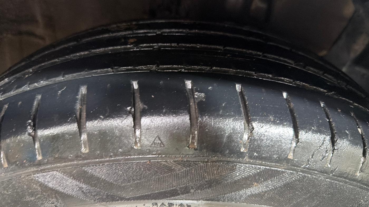 2015 Hyundai i20 Active 1.2 SX, Petrol, Manual, 76,929 km, Right Front Tyre Tread