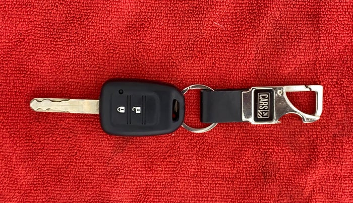 2018 Honda WR-V 1.2 i-VTEC VX MT, Petrol, Manual, 31,032 km, Key Close Up