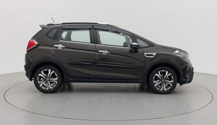 2018 Honda WR-V 1.2 i-VTEC VX MT, Petrol, Manual, 31,032 km, Right Side View