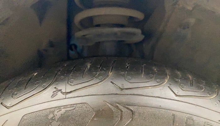 2022 Tata ALTROZ XZ PETROL, Petrol, Manual, 17,462 km, Right Front Tyre Tread