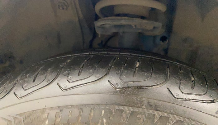 2022 Tata ALTROZ XZ PETROL, Petrol, Manual, 17,462 km, Left Front Tyre Tread
