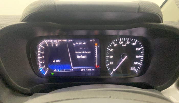 2022 Tata ALTROZ XZ PETROL, Petrol, Manual, 17,462 km, Odometer Image