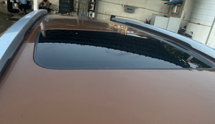 2017 Honda WR-V 1.2L I-VTEC VX MT, CNG, Manual, 1,04,053 km, Moonroof/ Sunroof