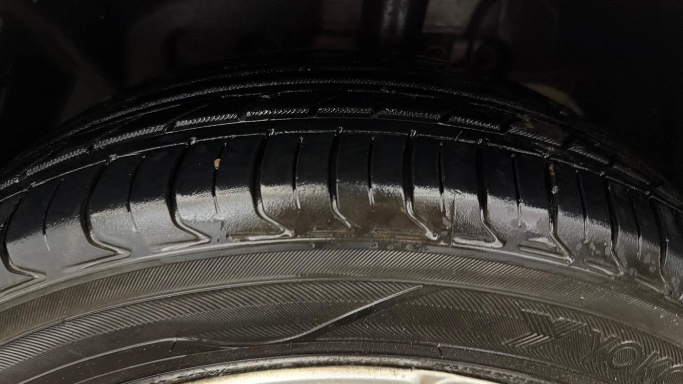 2016 Ford Ecosport TITANIUM 1.5L PETROL AT, Petrol, Automatic, 64,938 km, Left Front Tyre Tread