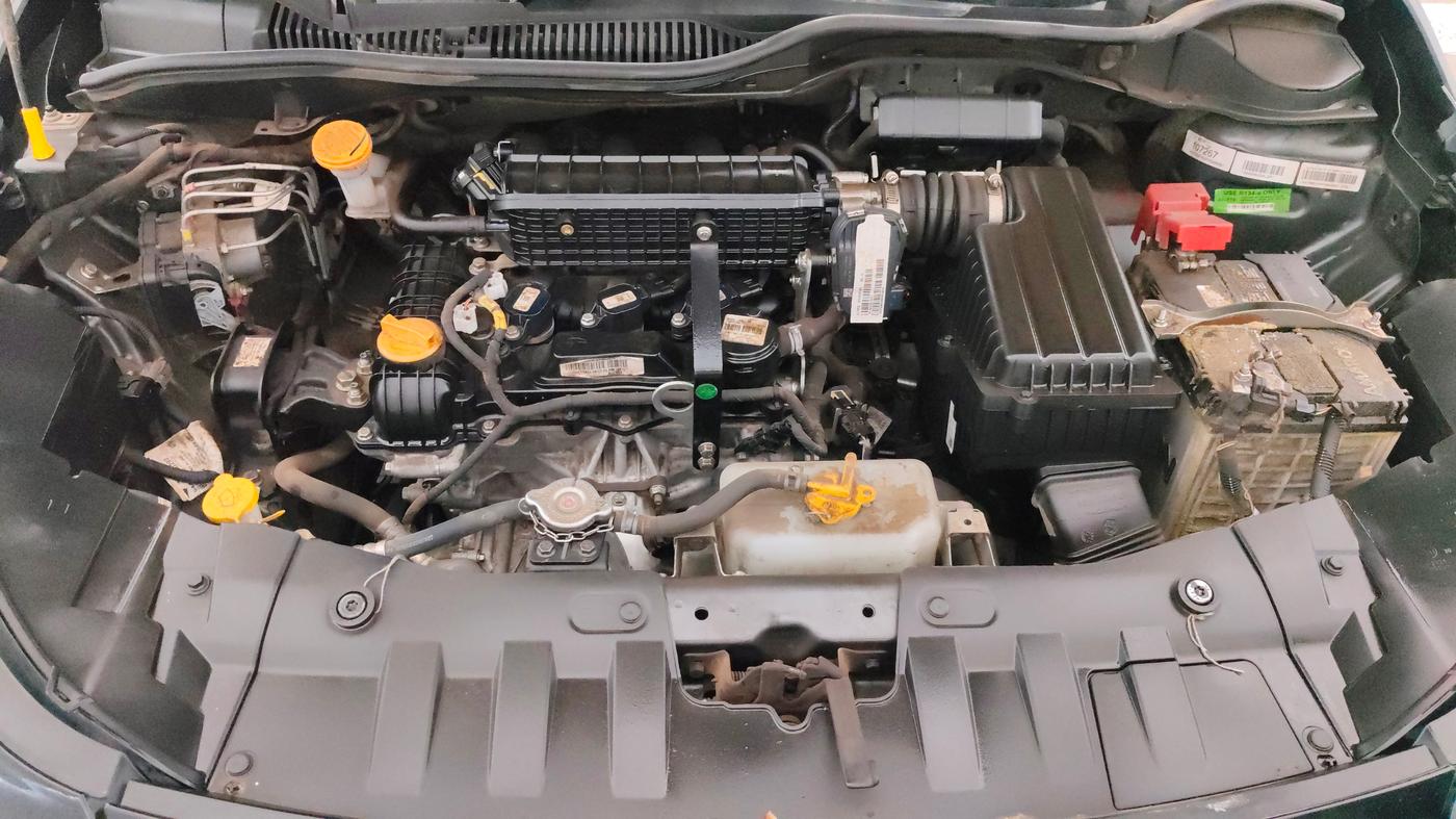 2023 Tata ALTROZ XZ PETROL, Petrol, Manual, 37,532 km, Engine View
