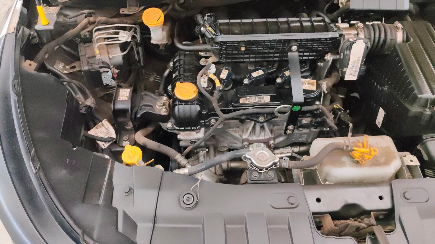 2023 Tata ALTROZ XZ PETROL, Petrol, Manual, 37,532 km, Engine View - Right