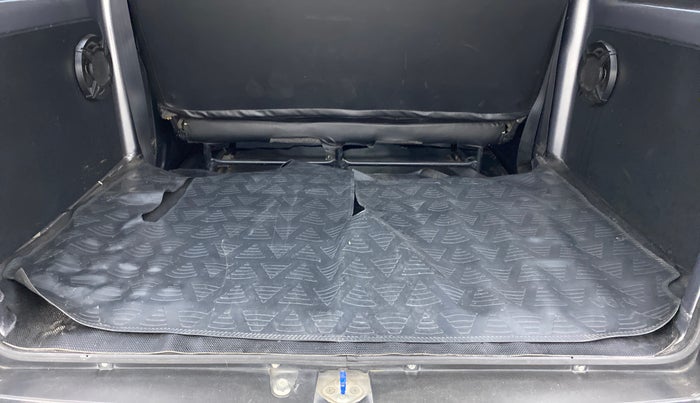 2019 Maruti Eeco 5 STR WITH A/C+HTR, Petrol, Manual, 28,172 km, Boot Inside