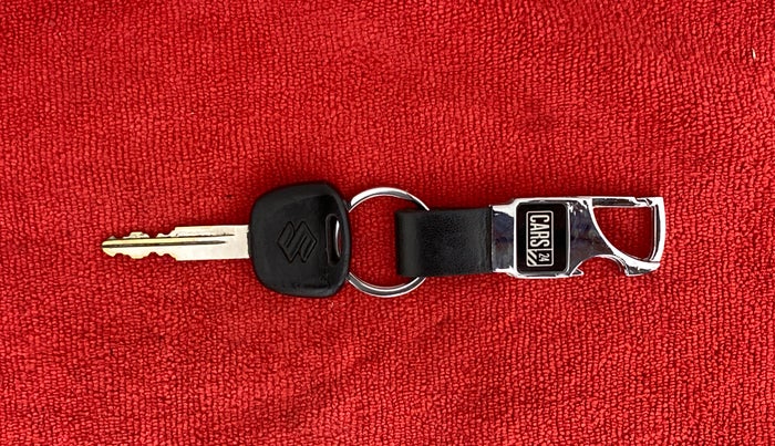 2019 Maruti Eeco 5 STR WITH A/C+HTR, Petrol, Manual, 28,172 km, Key Close Up