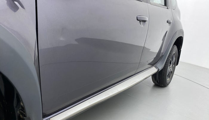 2018 Renault Duster RXZ 85 PS DIESEL, Diesel, Manual, 63,127 km, Front passenger door - Slightly dented