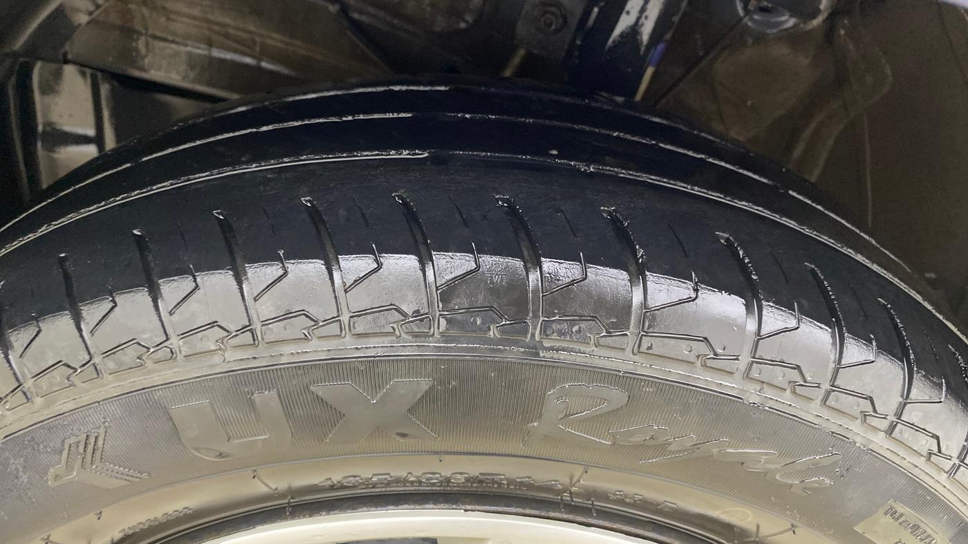 2022 Maruti Dzire VXI, Petrol, Manual, 58,386 km, Left Front Tyre Tread