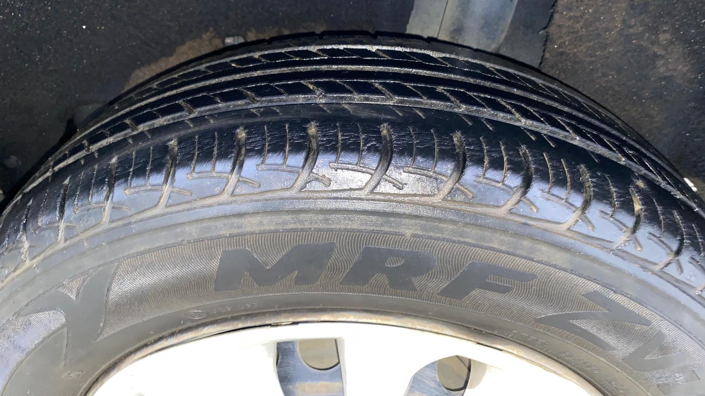 2017 Maruti Baleno DELTA PETROL 1.2, Petrol, Manual, 39,286 km, Left Rear Tyre Tread