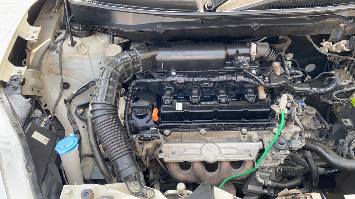 2023 Maruti Dzire VXI, Petrol, Manual, 78,947 km, Engine View - Right