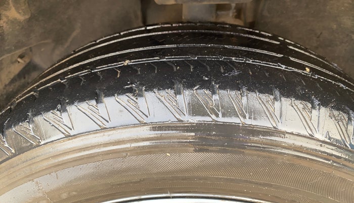 2022 Tata Harrier XZ PLUS 2.0L DARK EDITION, Diesel, Manual, 77,309 km, Left Front Tyre Tread