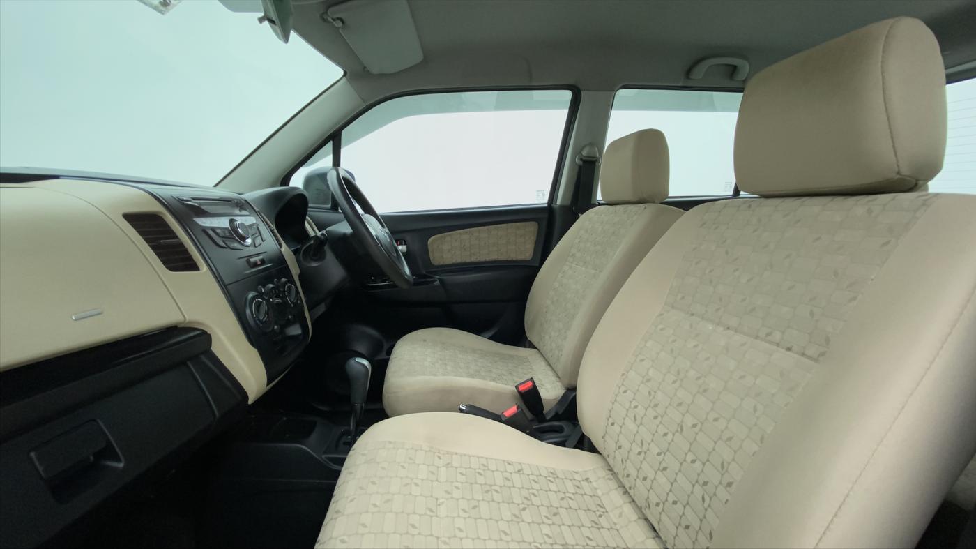 2018 Maruti Wagon R 1.0 VXI AMT, Petrol, Automatic, 51,501 km, Right Side Front Door Cabin