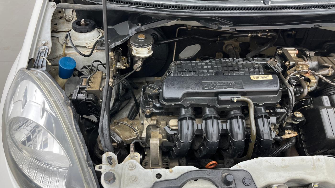 2014 Honda Amaze 1.2L I-VTEC S AT, Petrol, Automatic, 46,000 km, Engine View - Right