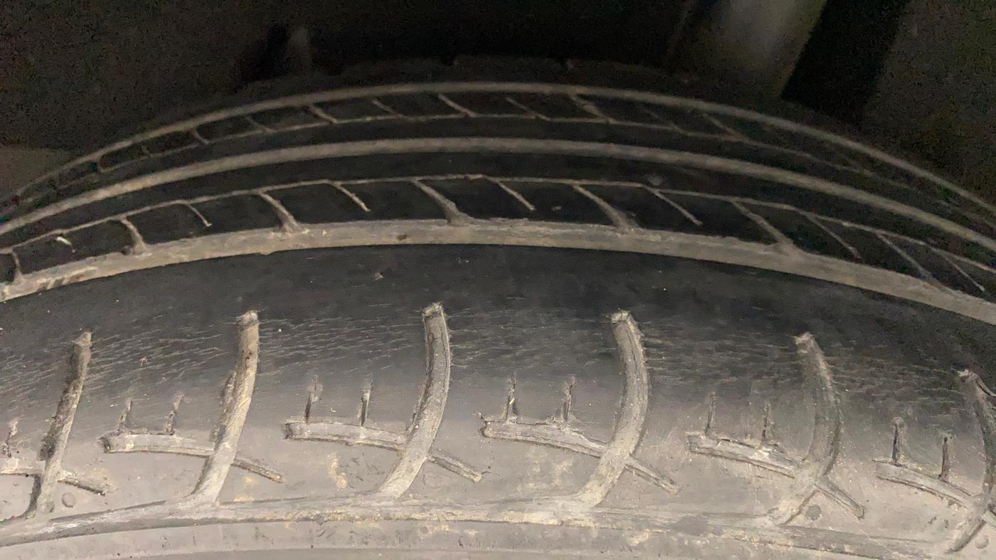 2017 Maruti Baleno DELTA CVT PETROL 1.2, Petrol, Automatic, 35,719 km, Left Rear Tyre Tread