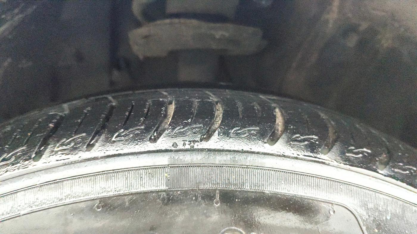 2021 Tata ALTROZ XZ PETROL, Petrol, Manual, 60,930 km, Right Front Tyre Tread