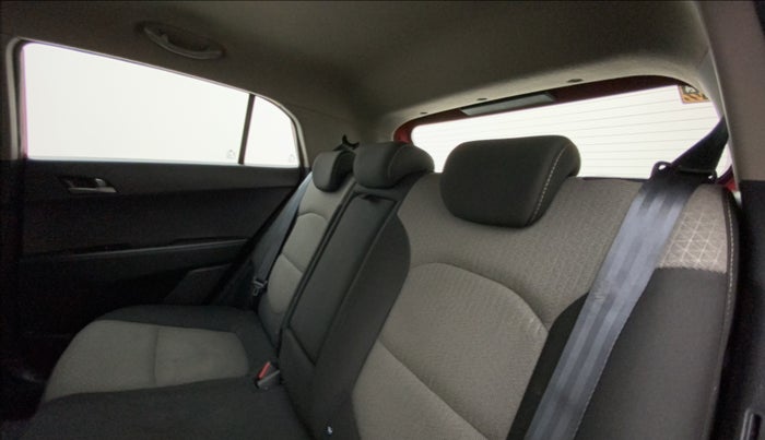 2016 Hyundai Creta SX PLUS AT 1.6 PETROL, Petrol, Automatic, 97,183 km, Right Side Rear Door Cabin