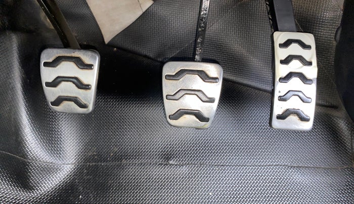 2018 Hyundai i20 Active 1.2 SX, Petrol, Manual, 1,12,635 km, Pedals