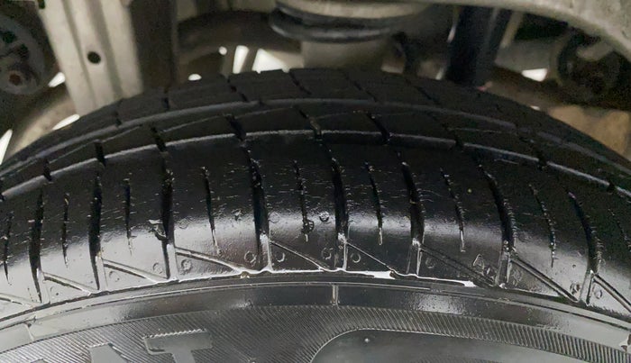 2012 Maruti Alto 800 LXI, Petrol, Manual, 48,801 km, Right Rear Tyre Tread
