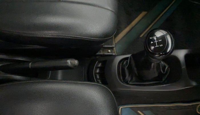 2014 Maruti Wagon R 1.0 LXI CNG, CNG, Manual, 81,229 km, Gear Lever